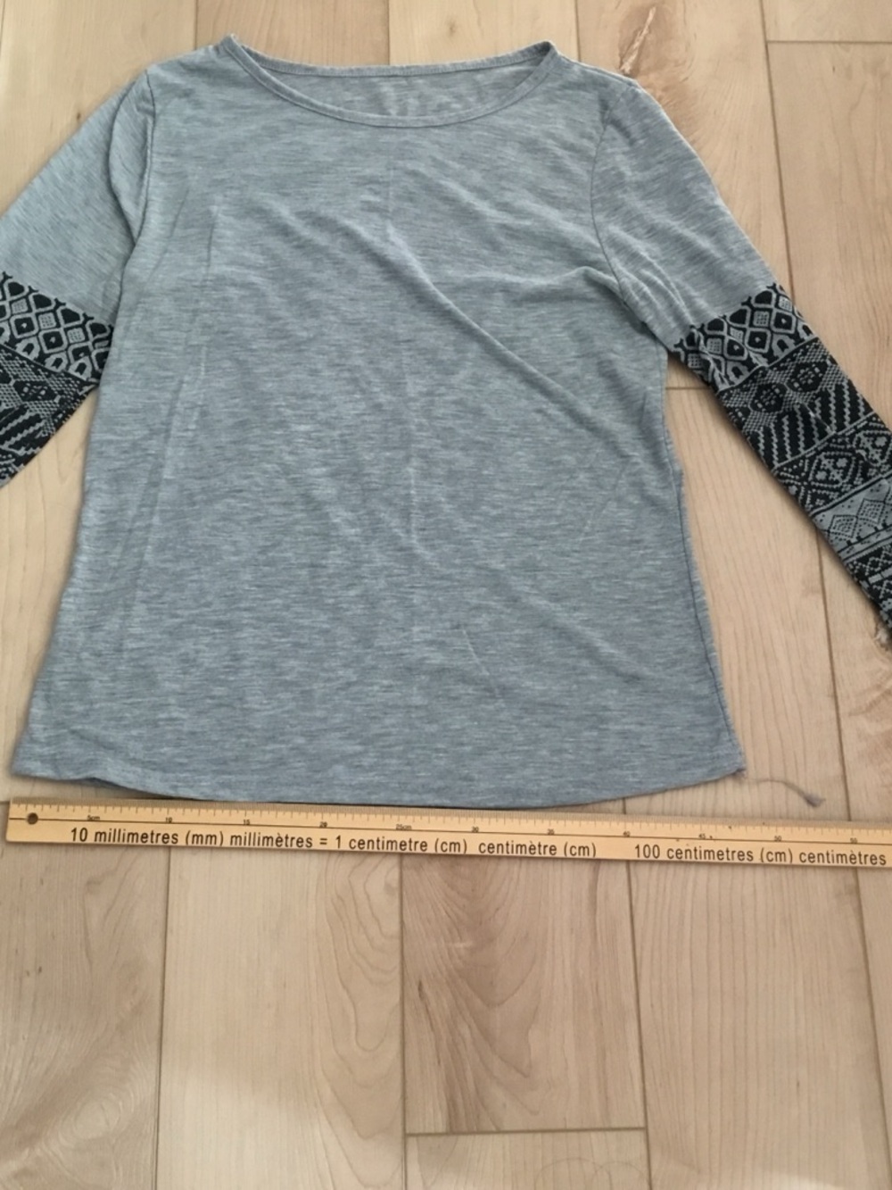 Gray Long Sleeve Top with Patterned Sleeve Panels